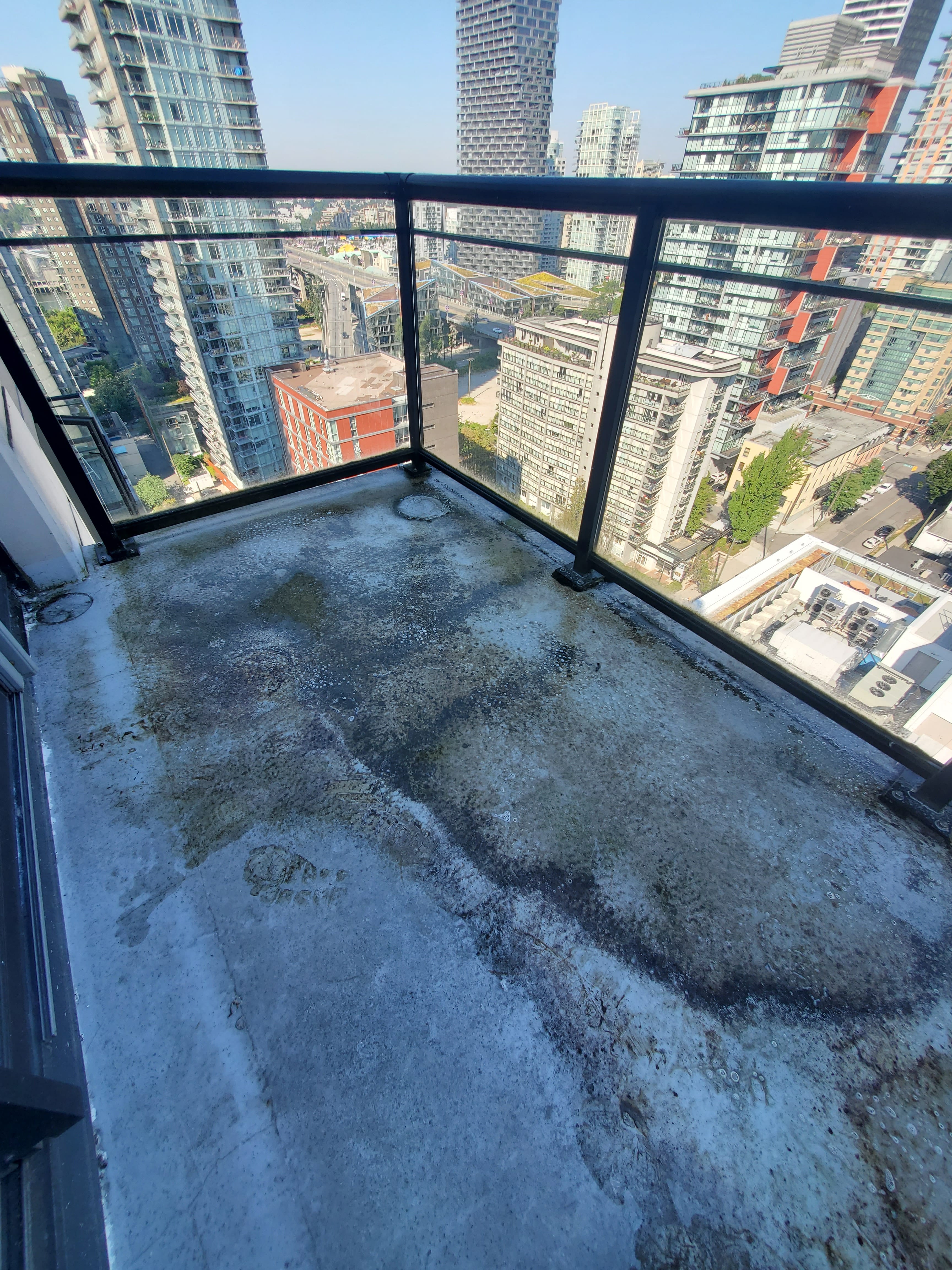 SFU burnaby balcony cleaning